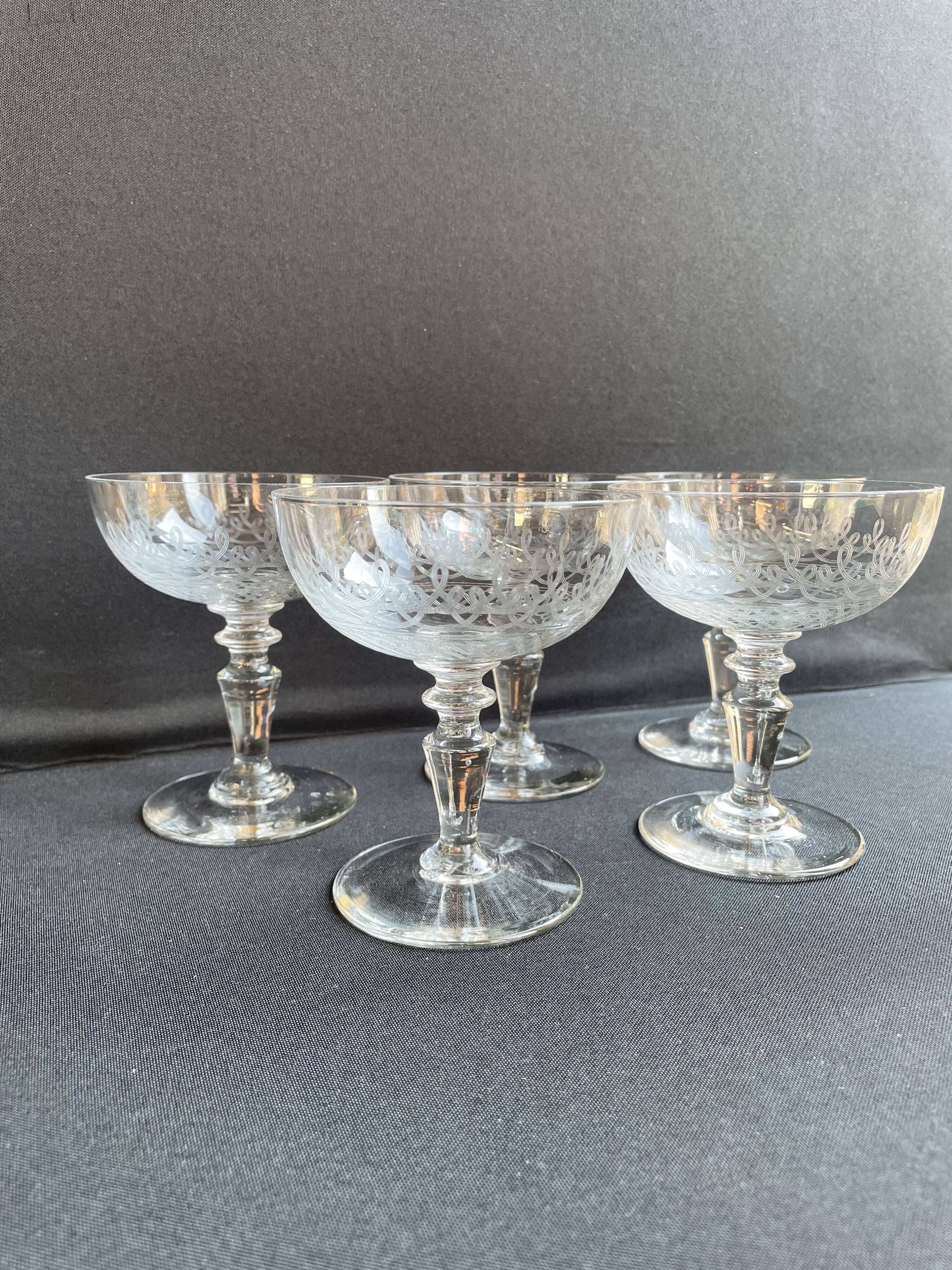Champagne cups, art nouveau, 1/2 cristal soufflé et taillé