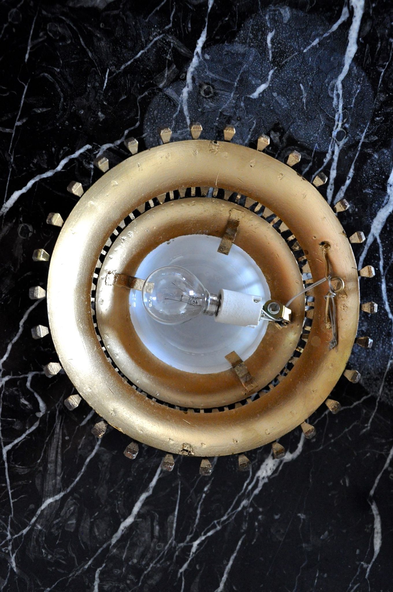 Midcentury brutalist sun wall lamp, metal and gold leaf, Italy
