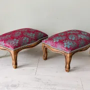 Repose-pieds anciens style Louis XV