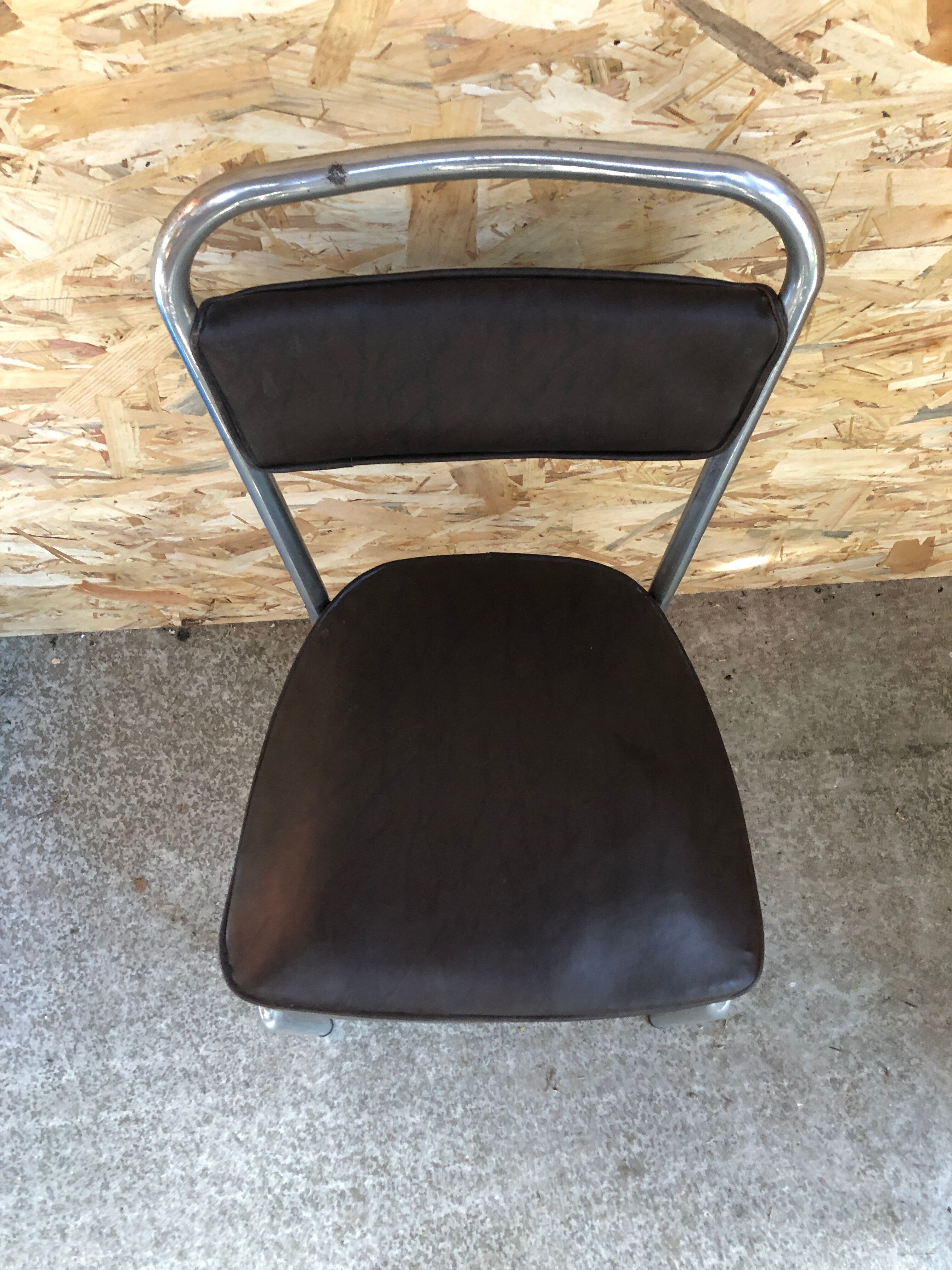 Old chair metal chrome & skaï brown 70s vintage