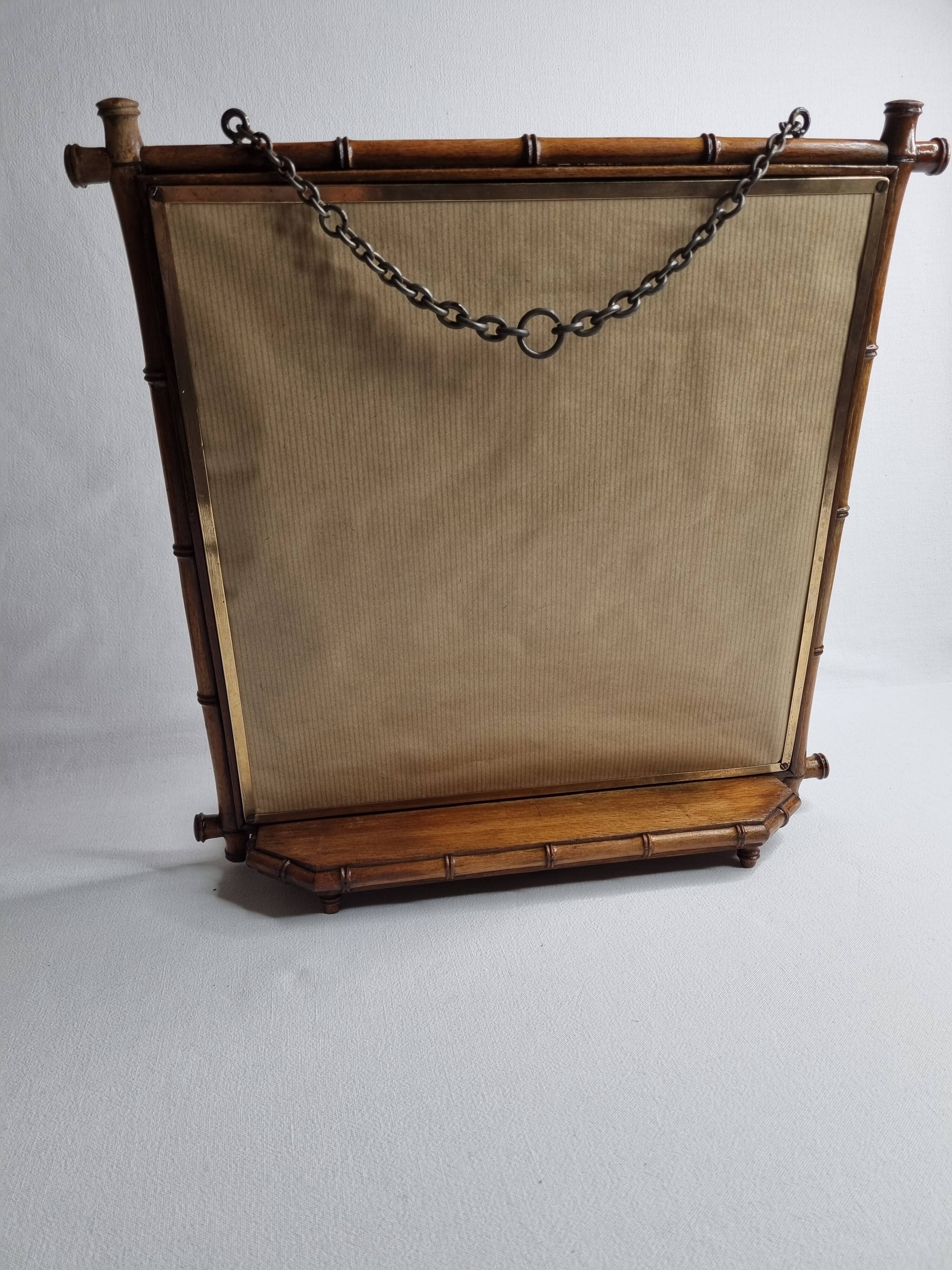 Miroir de barbier d'époque Napoléon III en bois imitant le bambou, à poser ou à suspendre