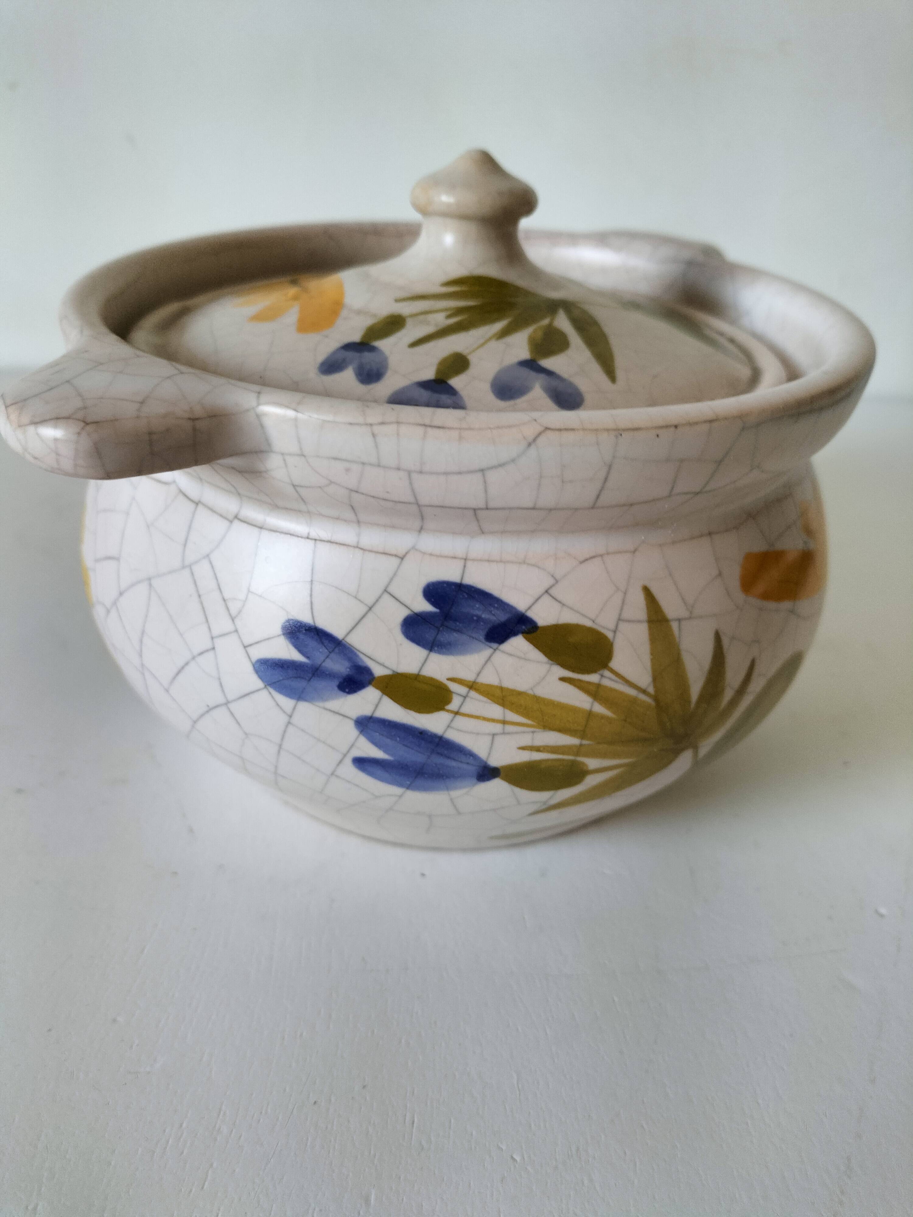 Covered pot Poteries du Marais - Rare country decor