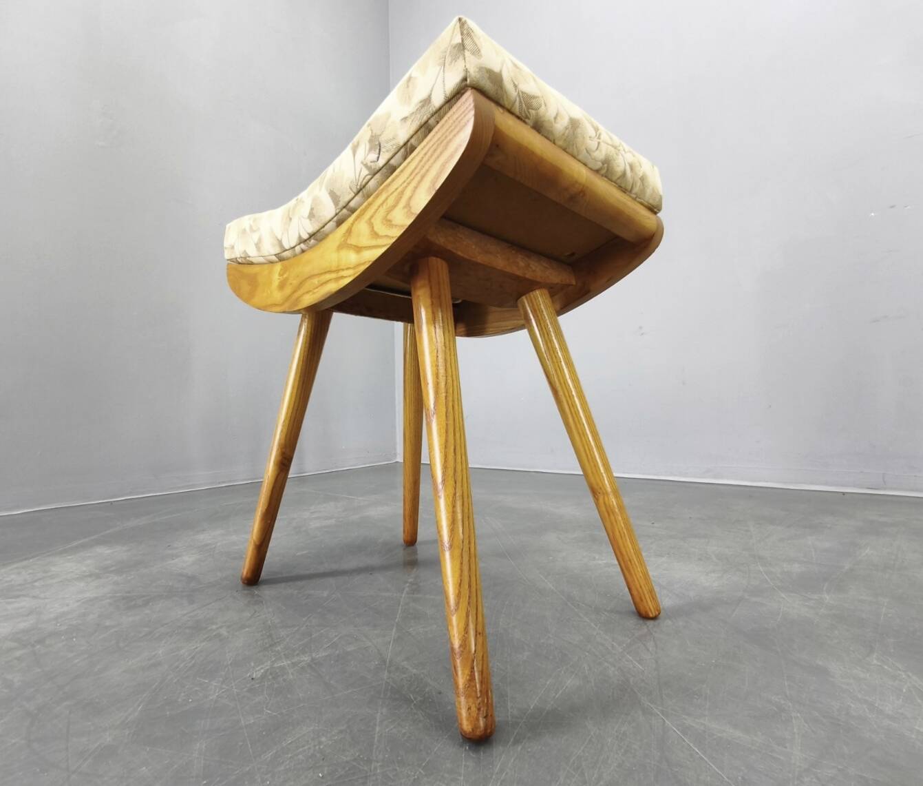 Pair of Mid-Century Maple Footstools, Czechoslovakia 1960s