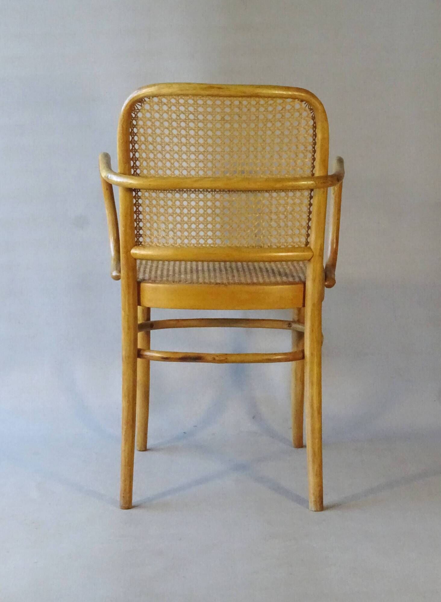 Hoffmann Armchair No. 811, by Thonet 1960/65