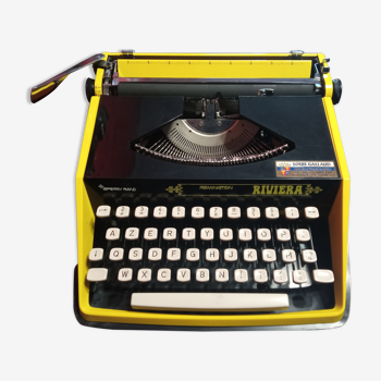Typewriter remington riviera Sperry Rand Riviera Yellow