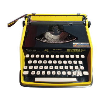 Typewriter remington riviera Sperry Rand Riviera Yellow