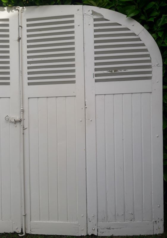 Arched shutters oak louvers H226xW277 4 leaves