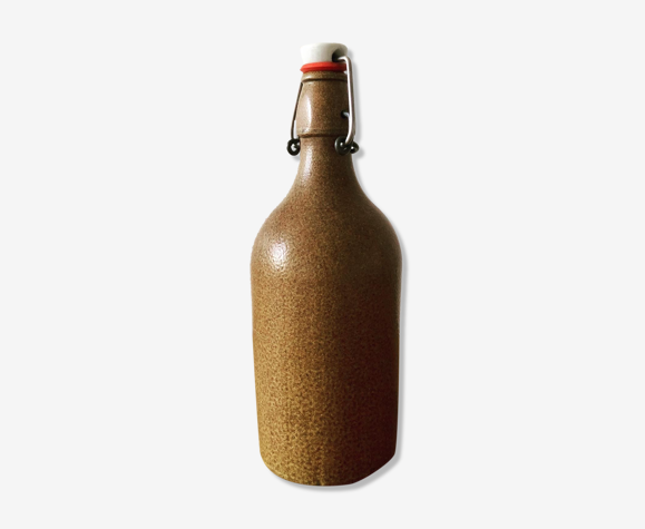 Bouteille en grès