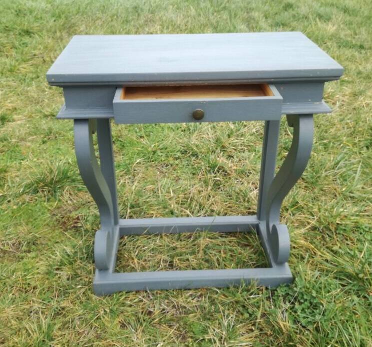 Console or entrance furniture