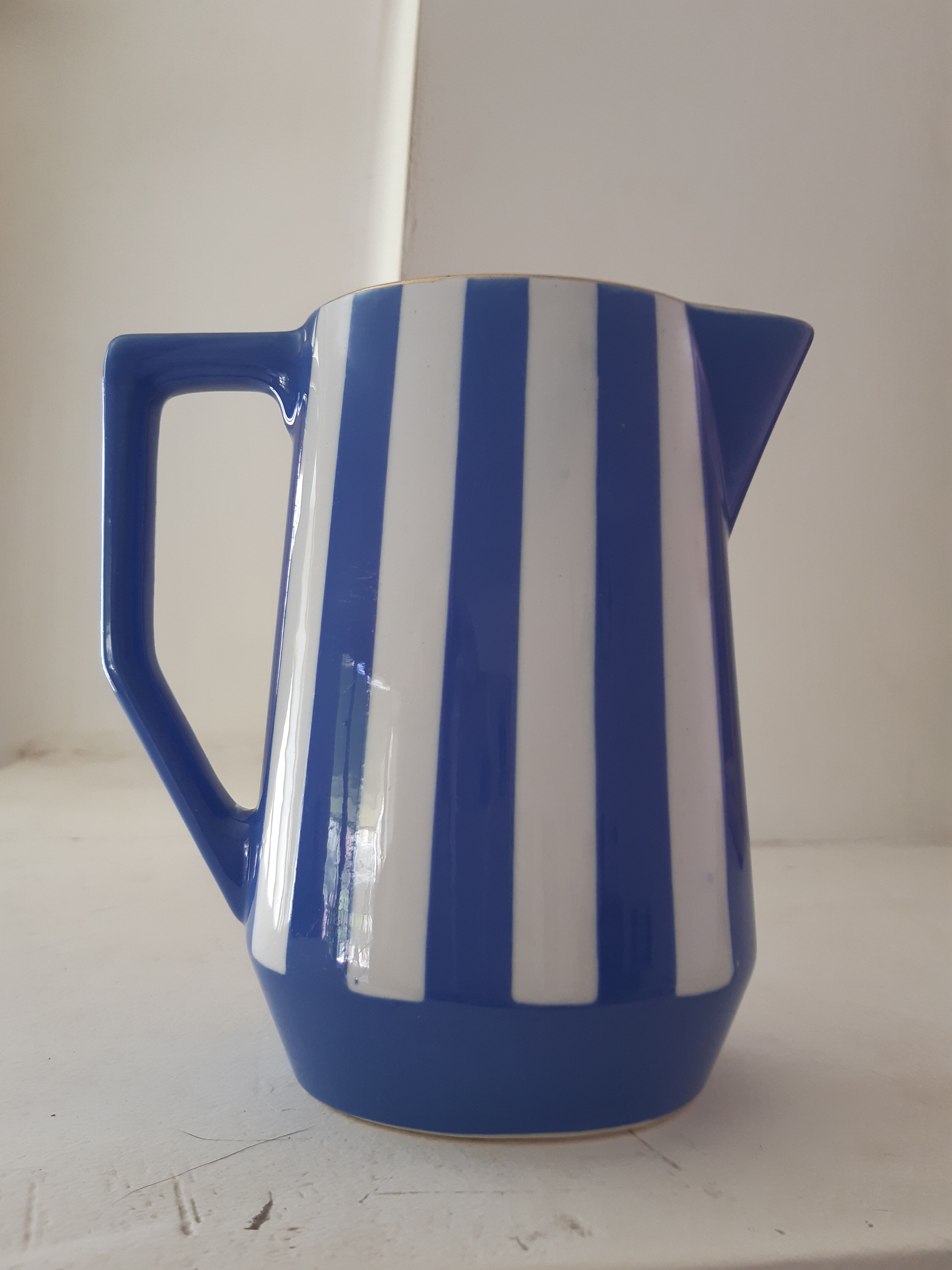 Sarreguemines milk pot