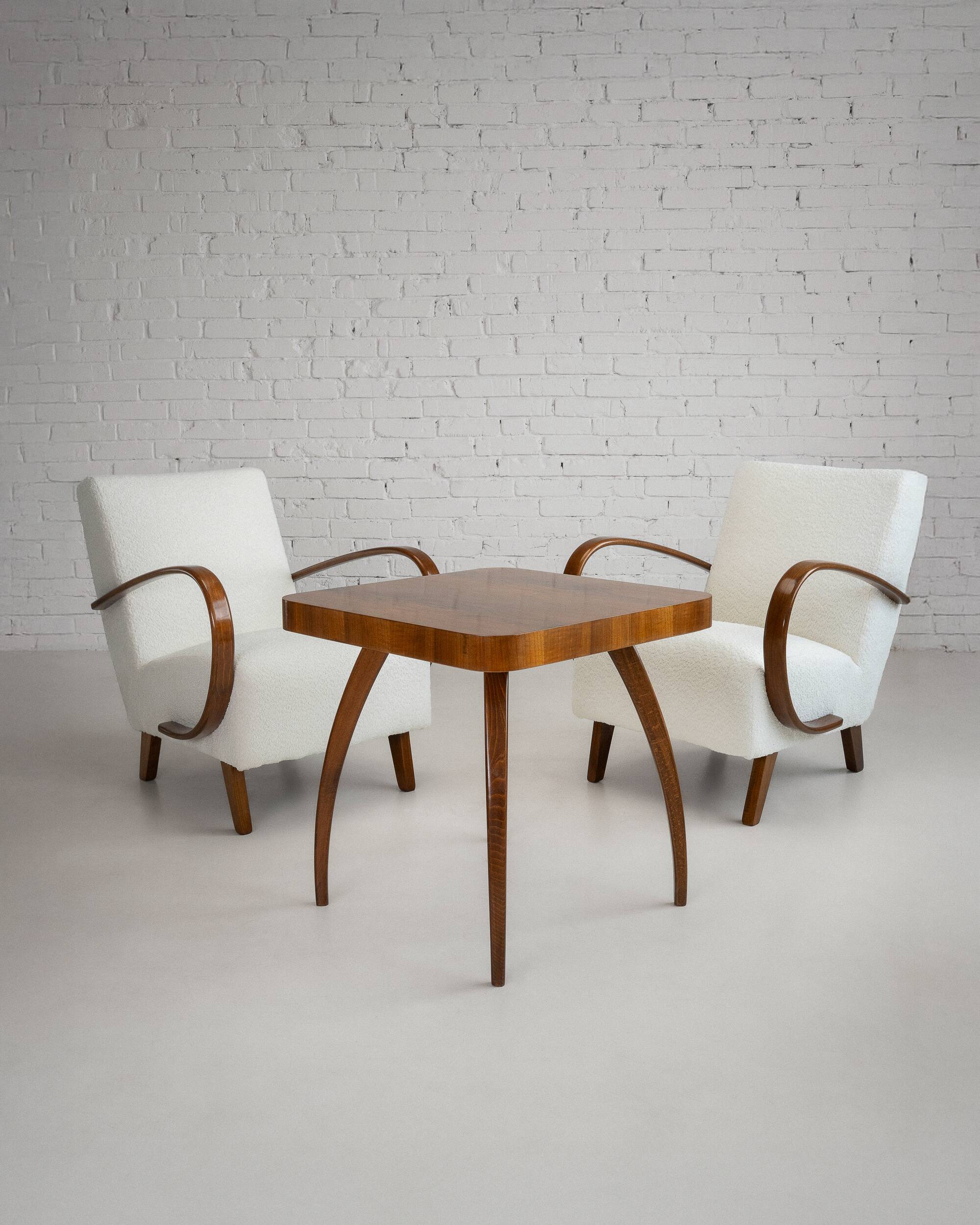 Paire de fauteuils de Jindřich Halabala, fauteuils de salon tchèques du milieu du siècle