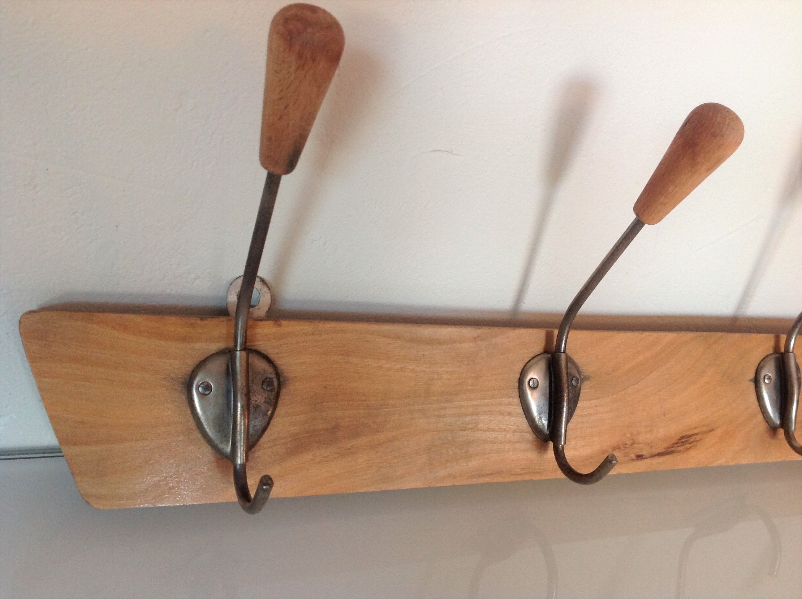 Four-headed wooden hook / vintage 60s-70s