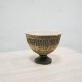Vintage ceramic cut
