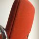Fauteuil vintage de bureau piètement luge en laine orange par steelcase strafor