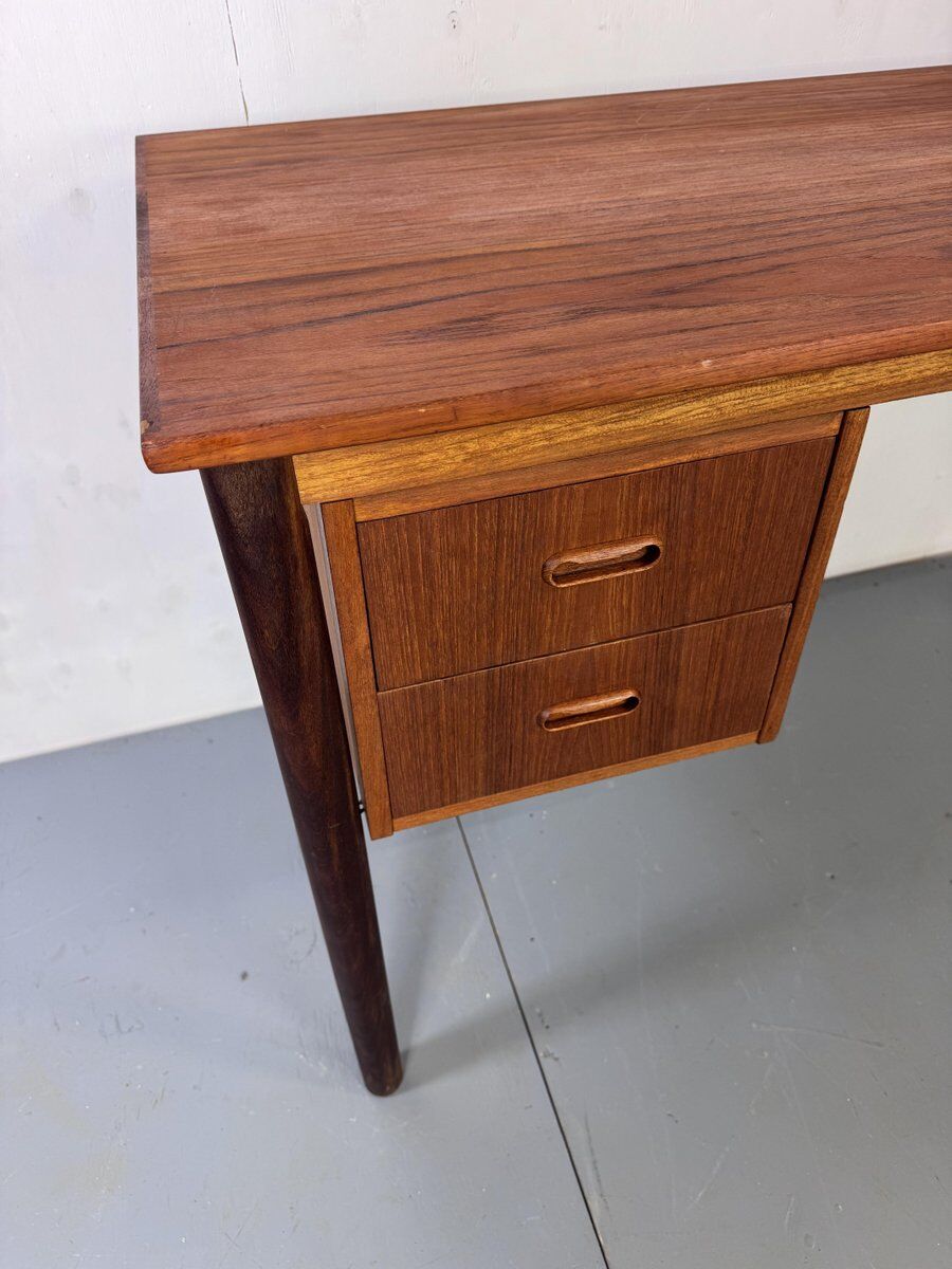 Mid-century Danish Design teak desk, 1950s