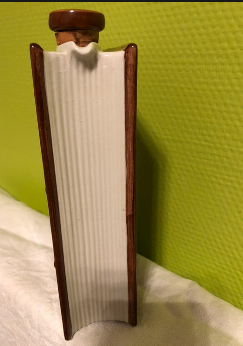 Vintage decanter Lexicon Alcoholicum Editio Helvetica