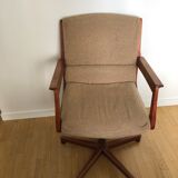 Scandinavian office chair