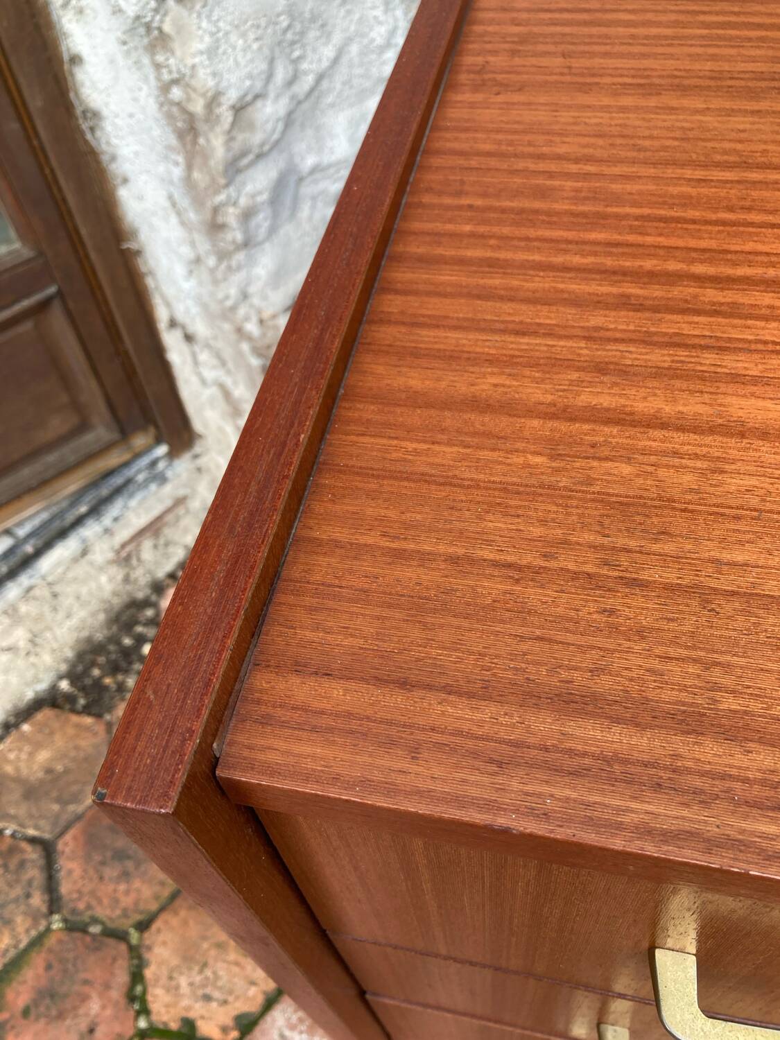 Vintage 1960s chest of drawers