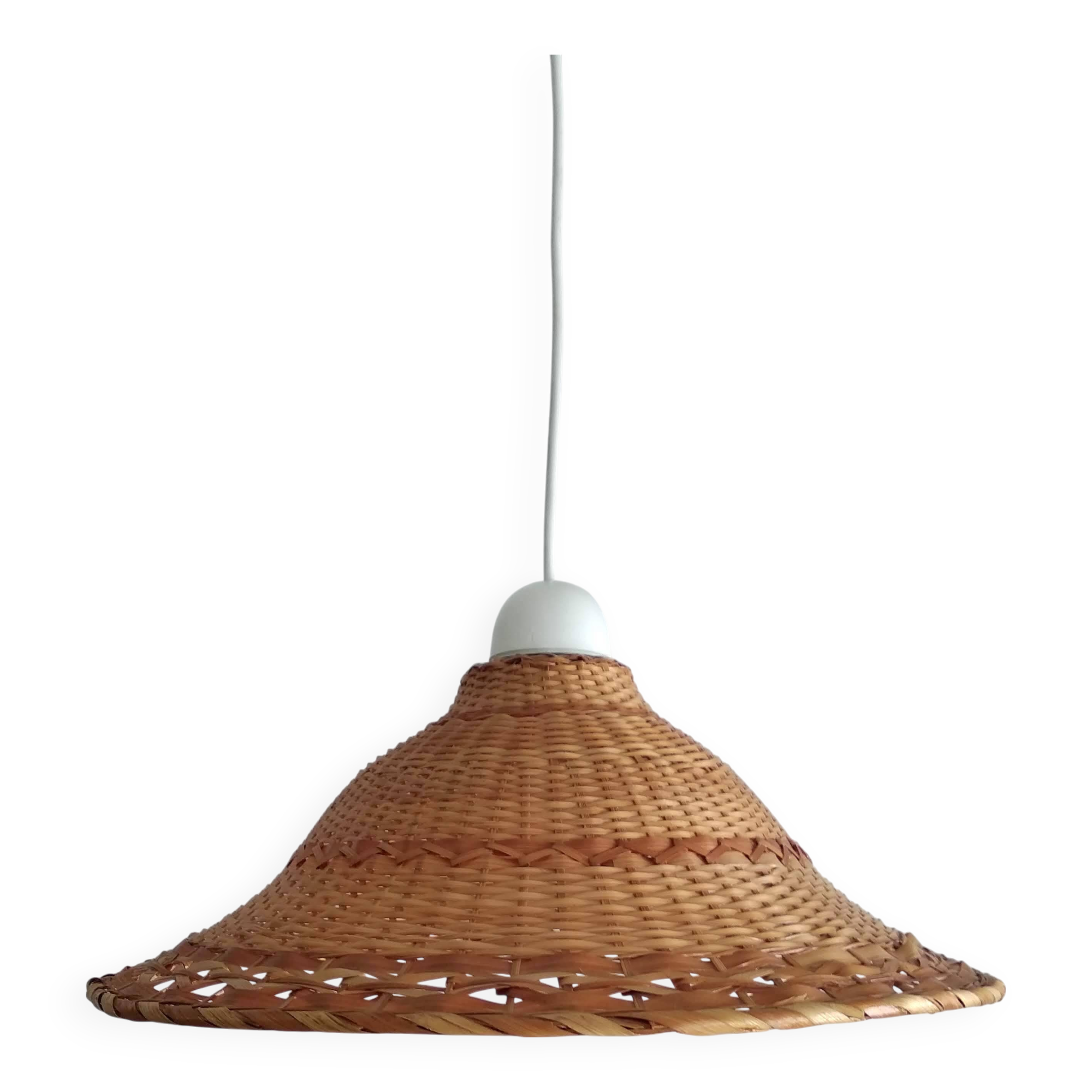 Rattan pendant light