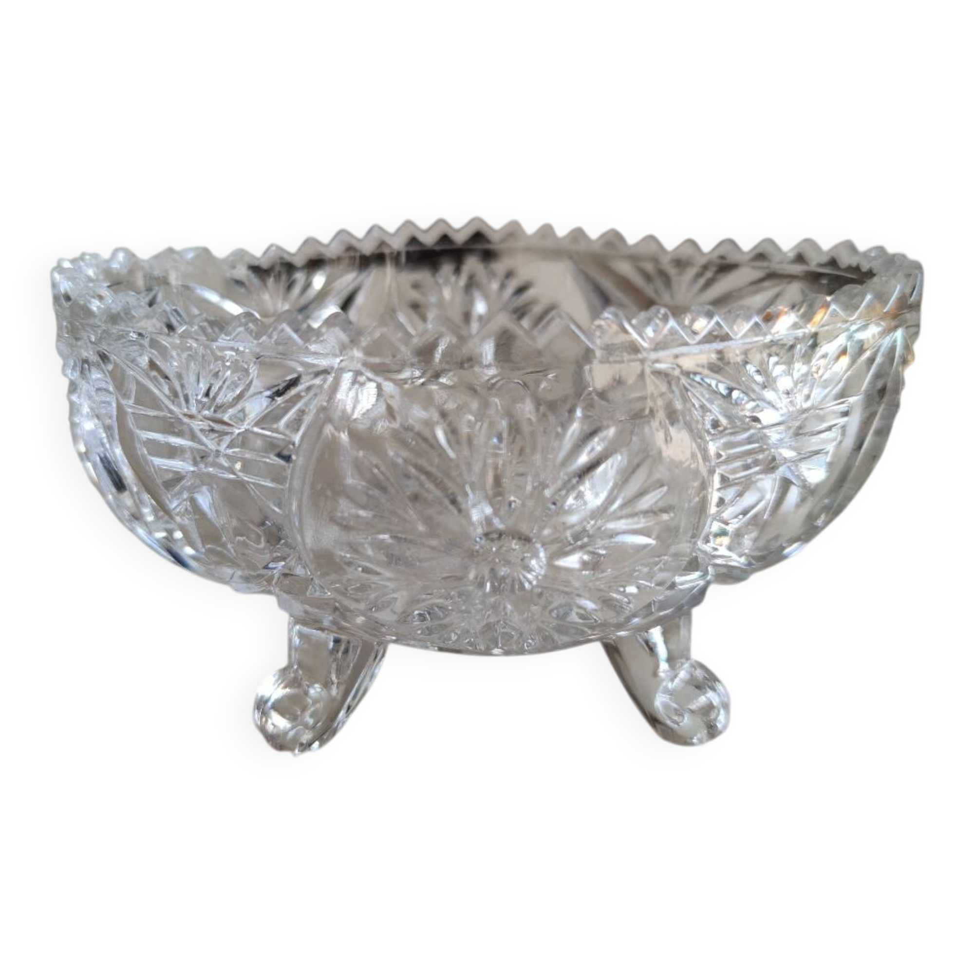 Glass bonbonnière