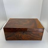 Biedermeier Box in Walnut Veneer on Maple, Austria, 1840s