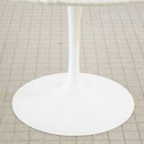 Tulip coffee table by Eero Saarinen for Knoll from the 1960