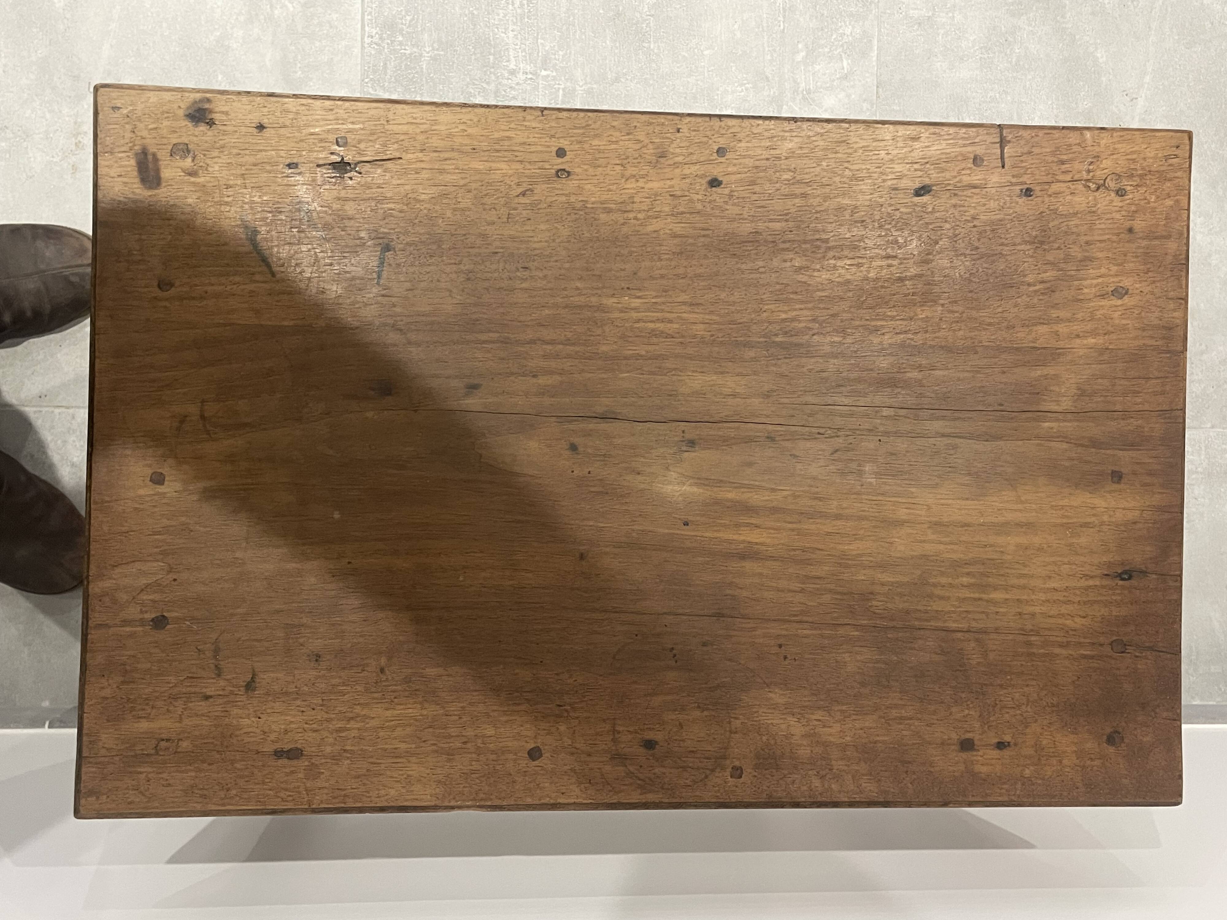 Side table in natural wood, spindle legs