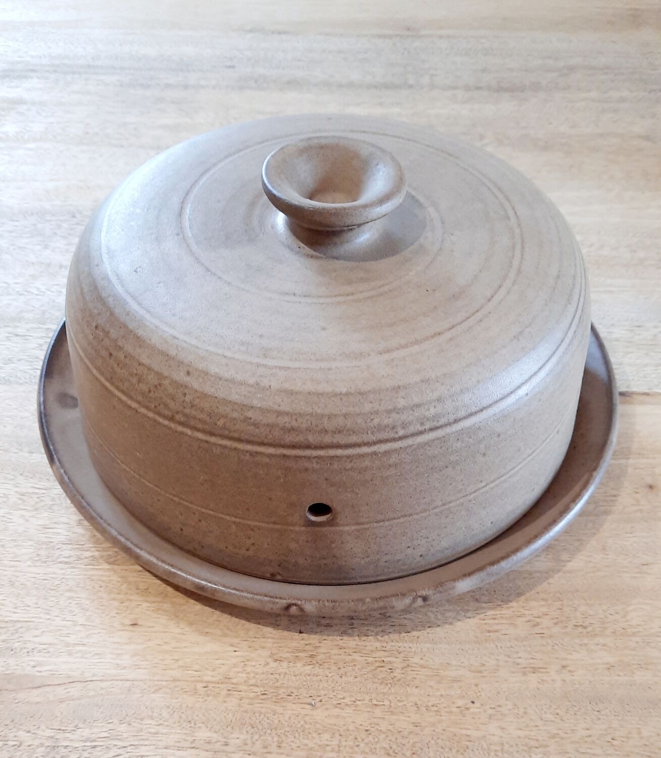 Vallauris sandstone bell