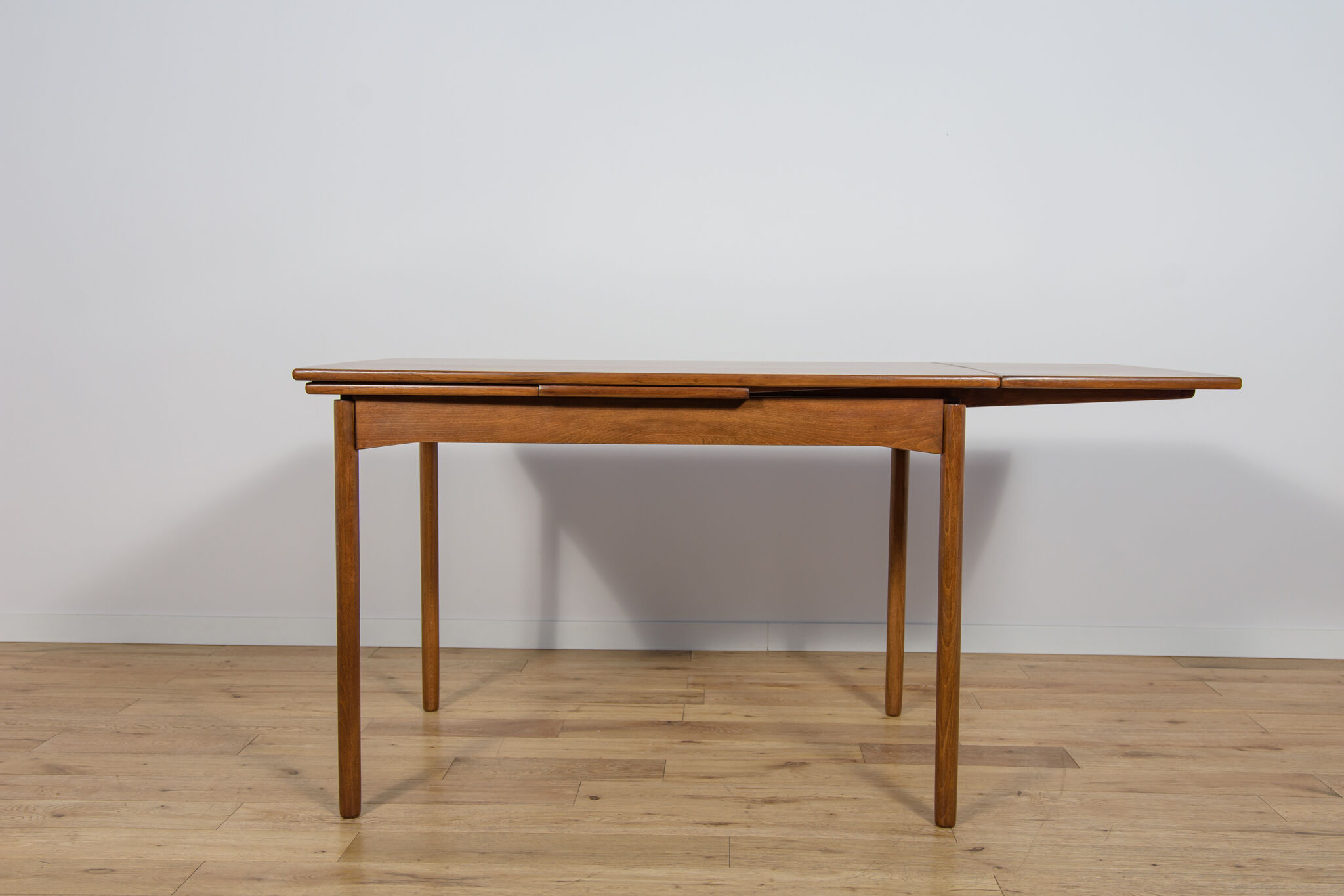 Mid-century teak extendable dining table, Denmark, 1960s