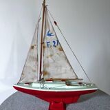 Voilier de bassin Giraud Sauveur F27 série VP40
