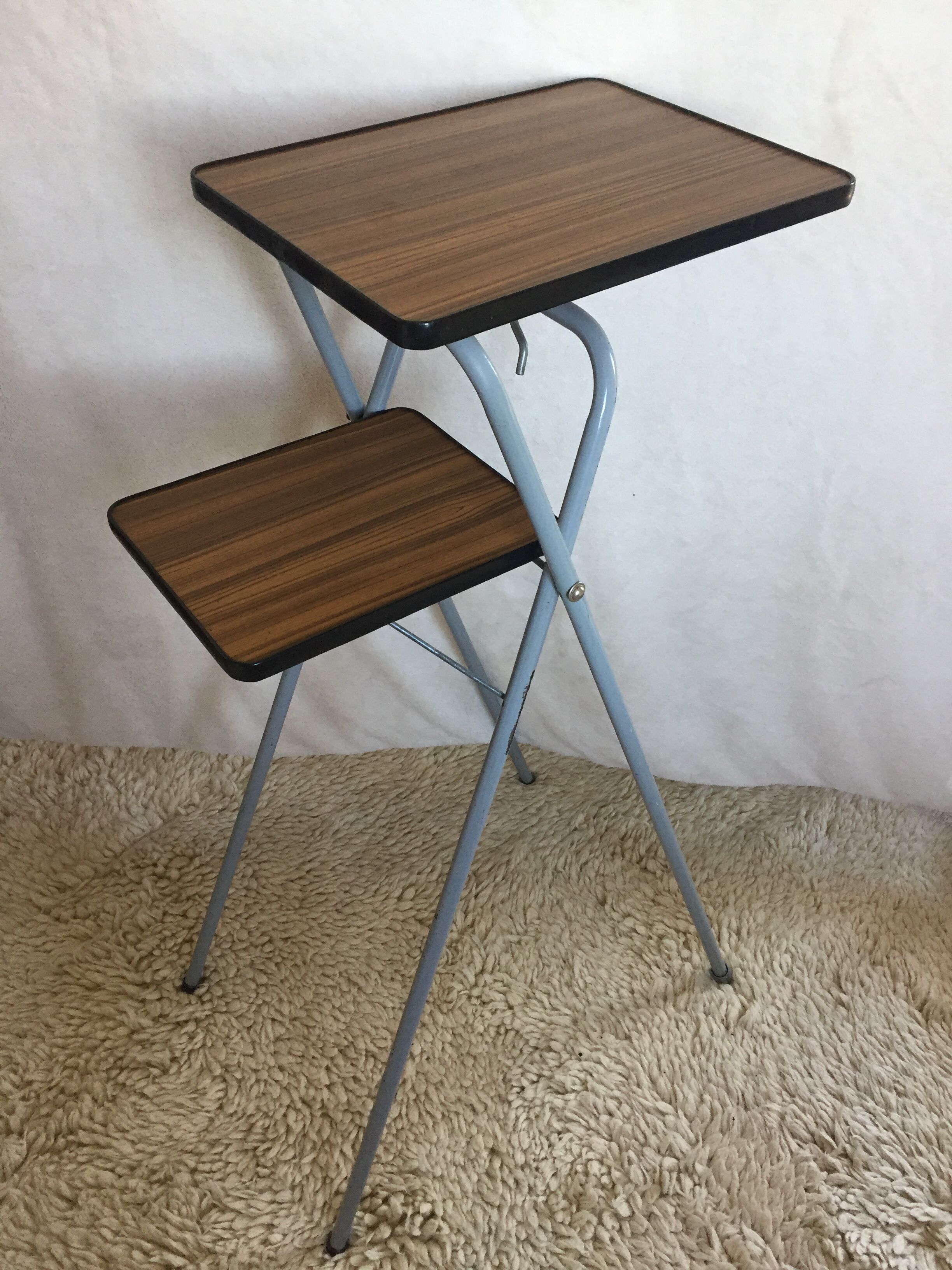 Projection tablet from the 70s