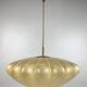 Lampe suspendue en forme de cocon OVNI du milieu du siècle avec laiton dans le style d'Achille Castiglioni, années 1960