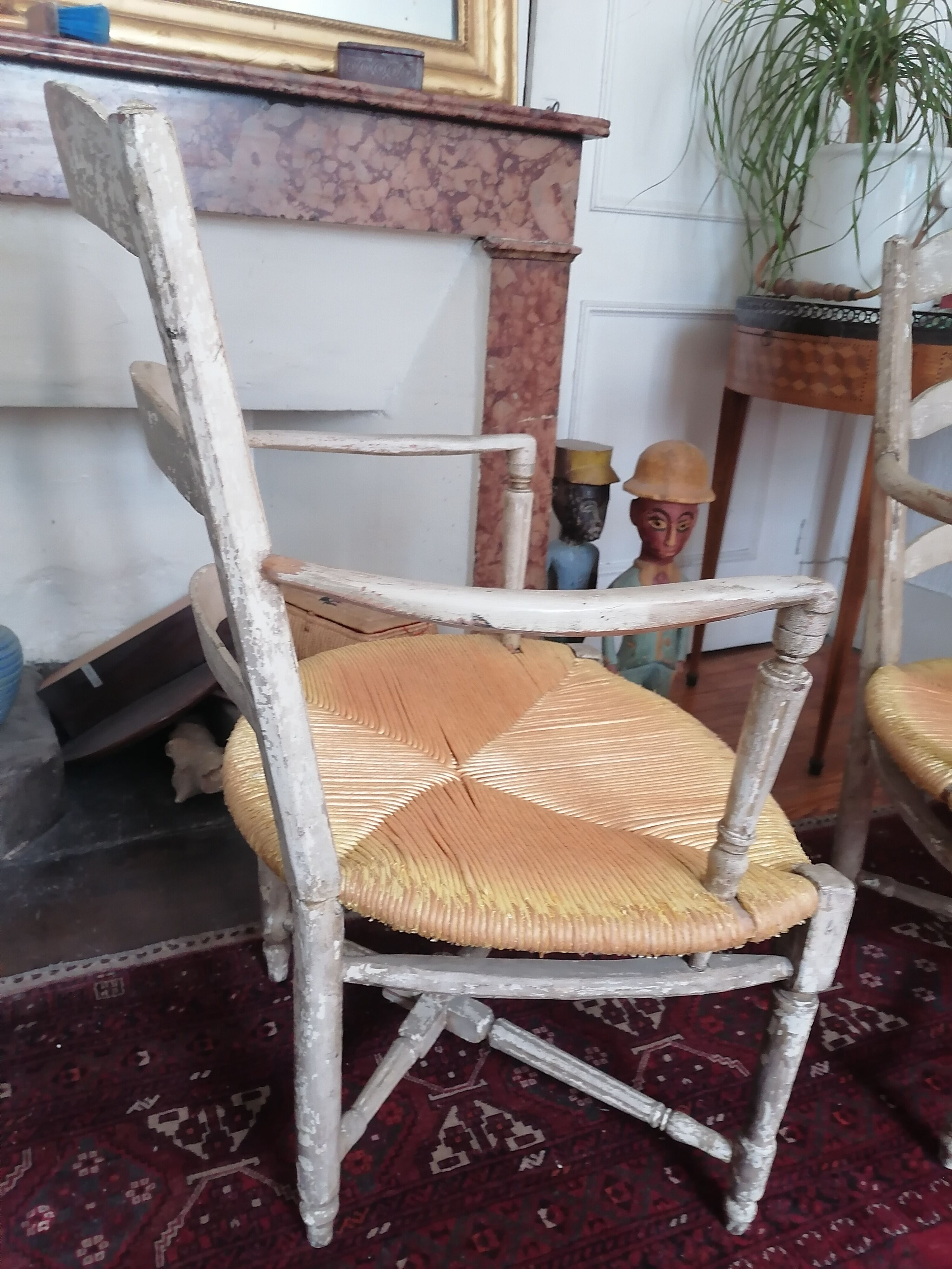 Ancienne paire de fauteuils provençal Louis XVl