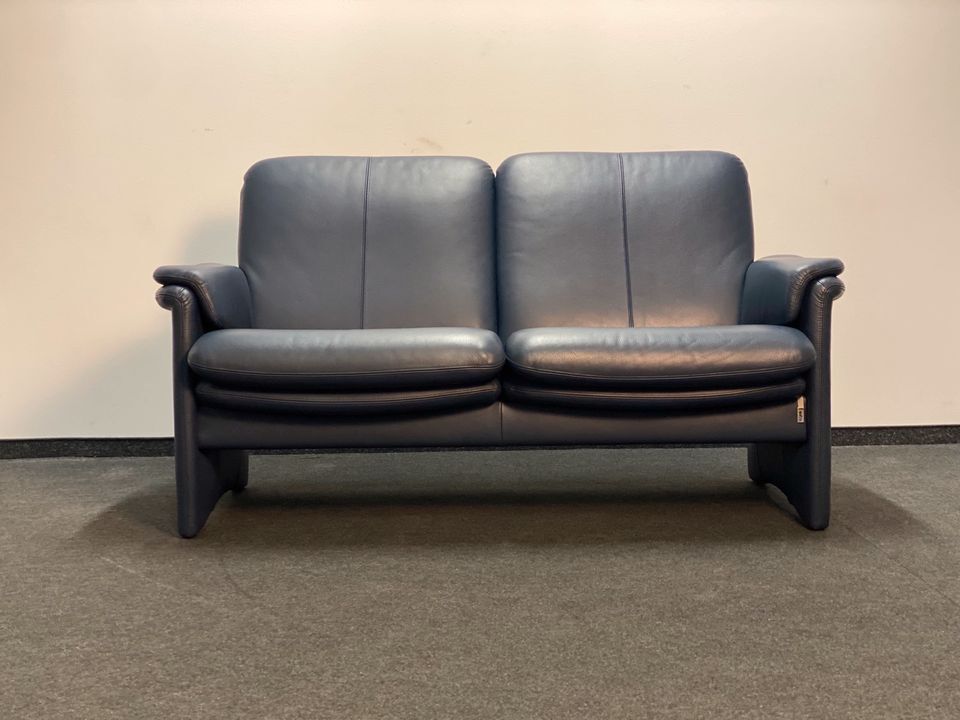 Erpo international's city sofa with stool