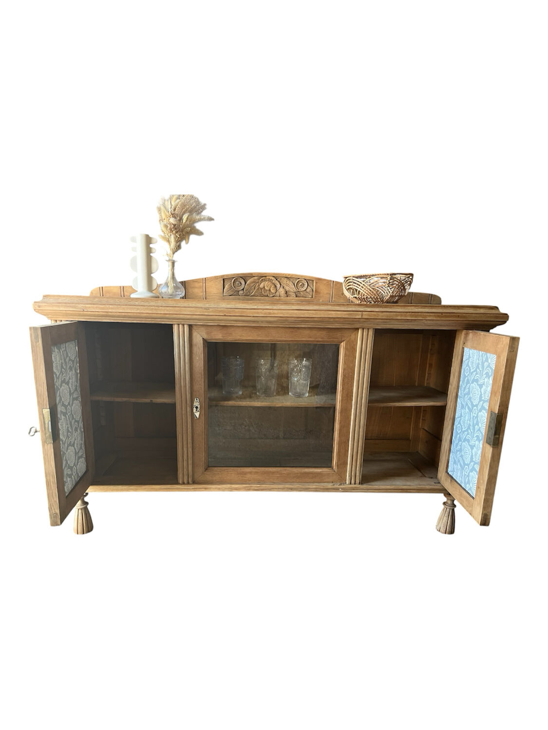 Low Art Deco enfilade