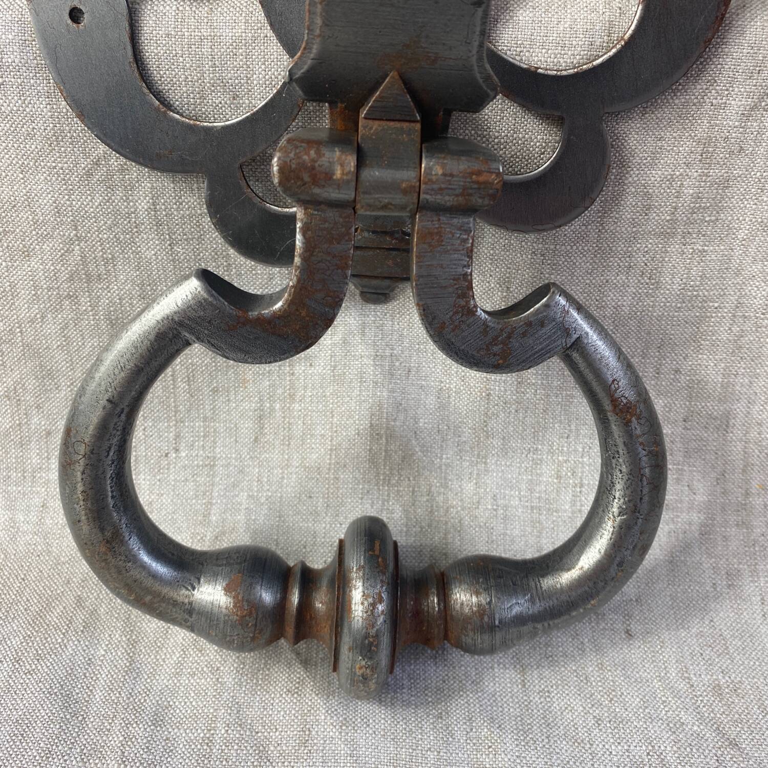 Metal door knocker