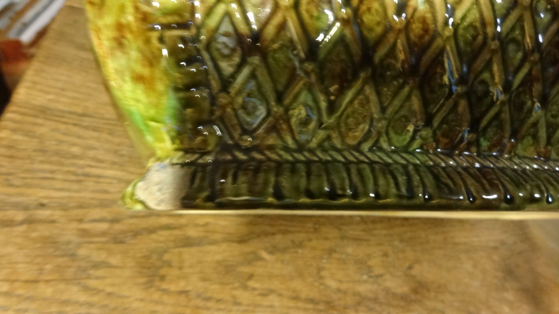 Pot cover pattern flowers in volume slip