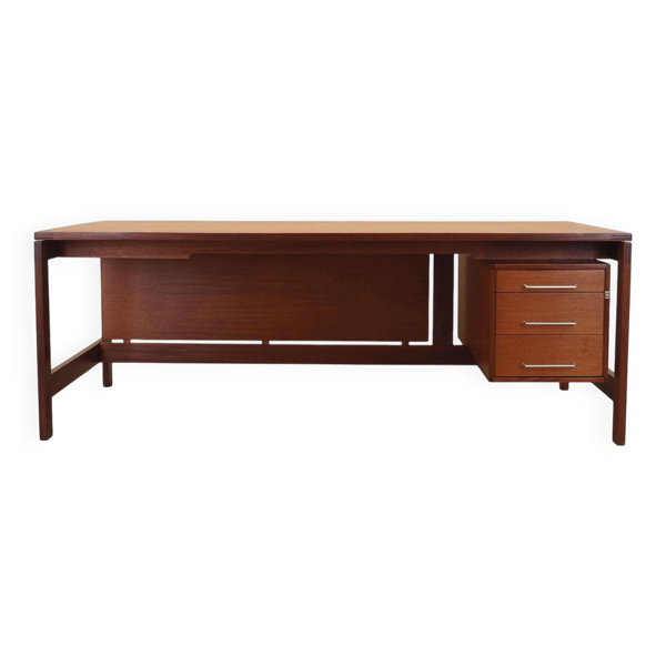 Bureau en teck par Jensen & Valeur pour Munch, Danemark, années 1960.