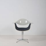 Eames dining table and 5 chairs by George Nelson for Herman Miller, 1960s