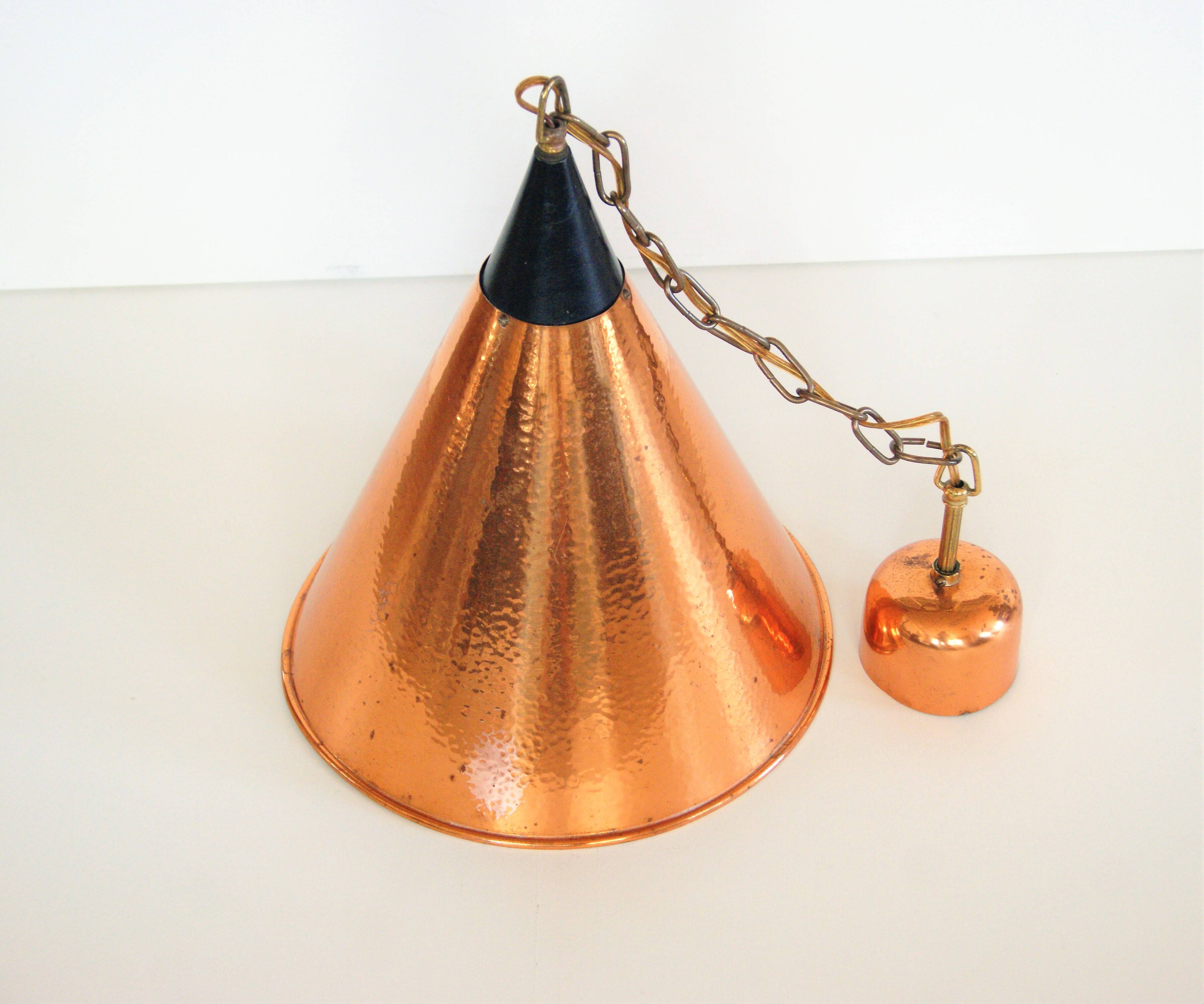 Rare cone - shaped pendant lamp in hammered structed copper - Denmark 1960s.