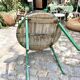 Table de jardin pliante en bois vert et beige ⌀ 95 cm