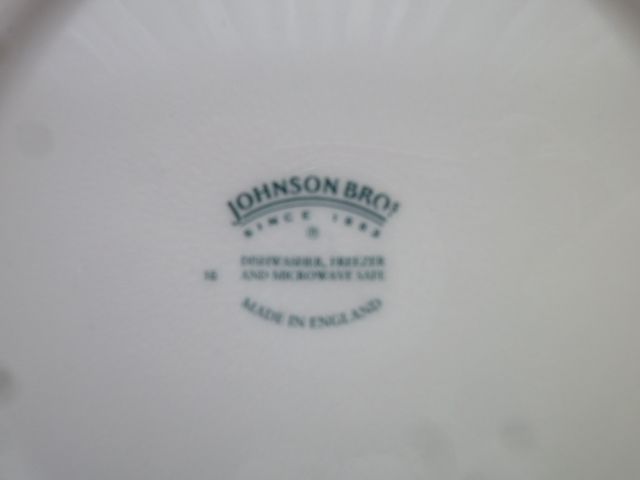 6 Johnson Bros English porcelain cream cups or plates