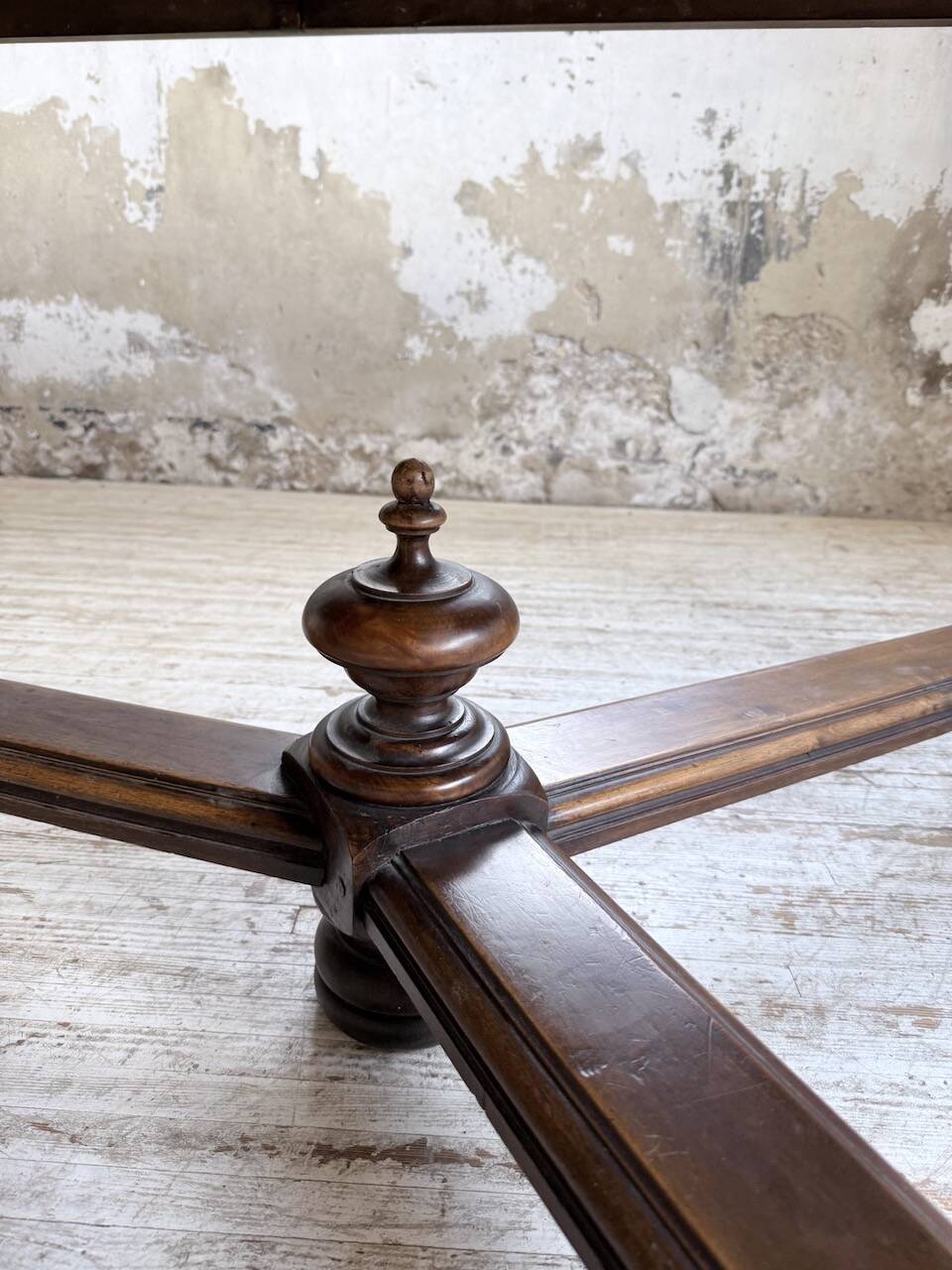 Oak table in Louis XIV style 1900