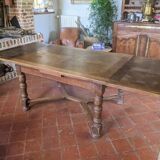 Table alsacienne en chêne