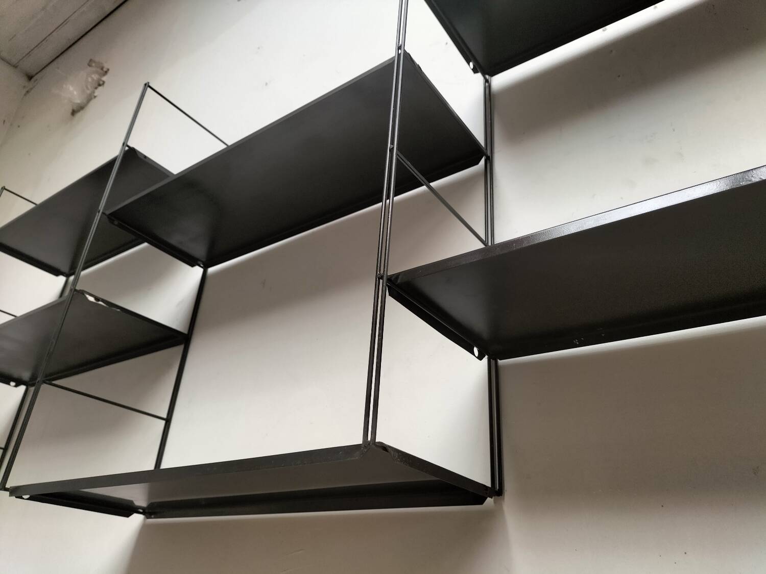 Modular shelf from the 1950s