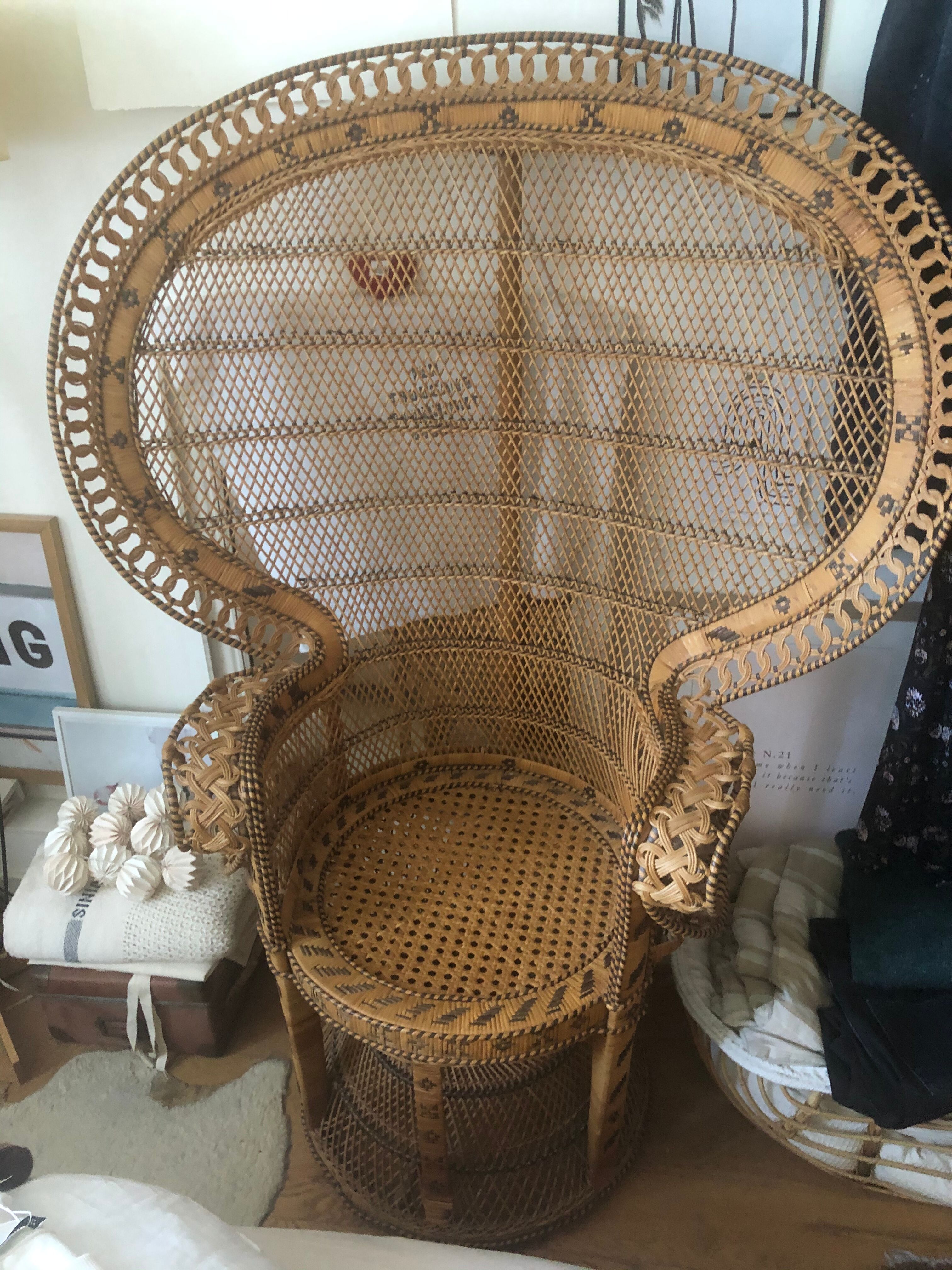 Emmanuel armchair