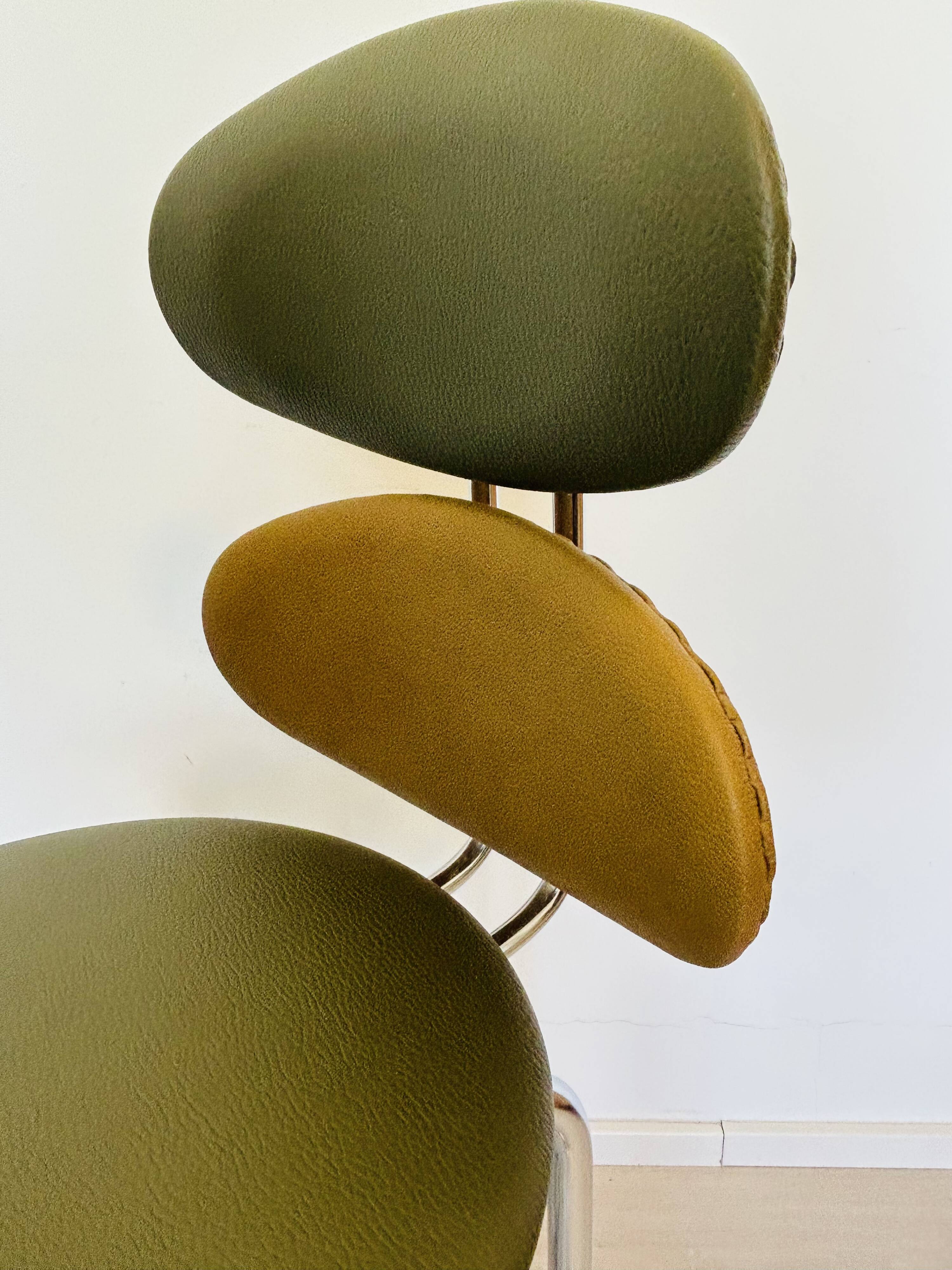 Vintage Desk Chair by Kovona model Marshmallow, 1970’s