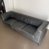 Canape neology cuir noir trois places