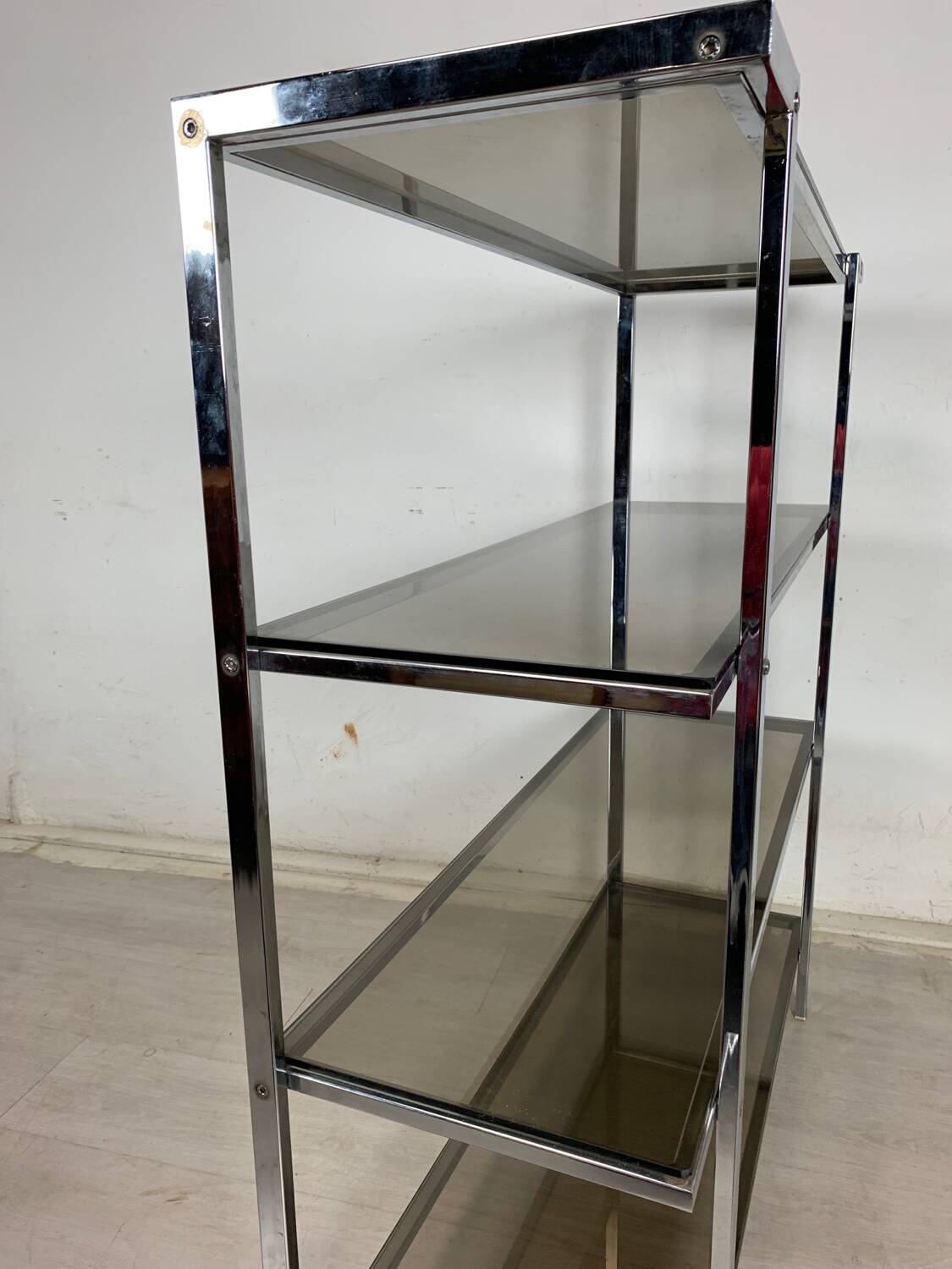 Glass shelf