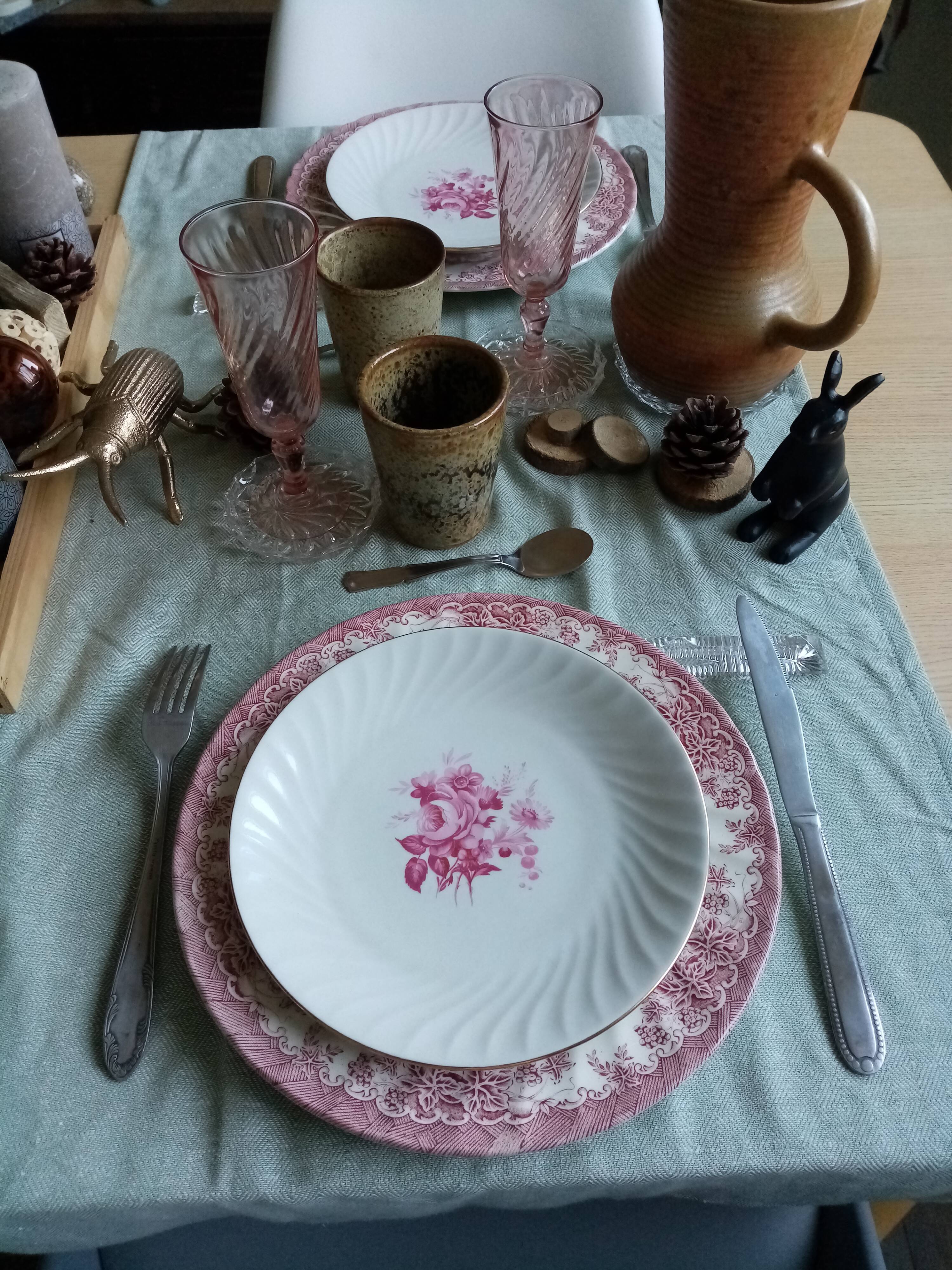 Porcelain plates Saint Amand